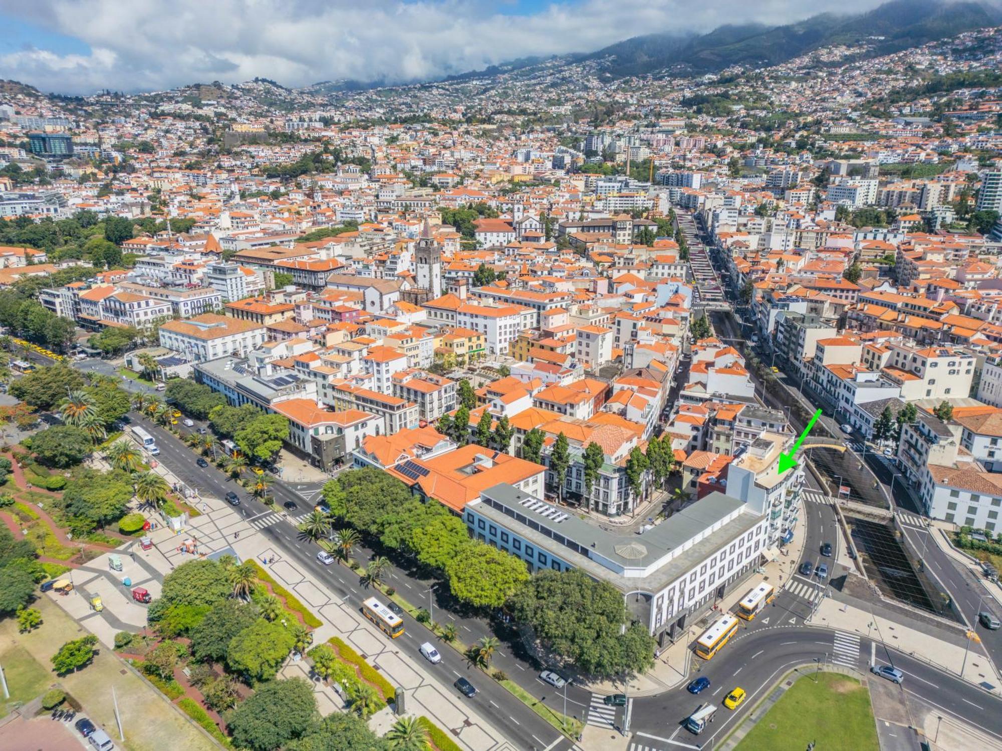 Super Central - Cork Funchal  Ngoại thất bức ảnh