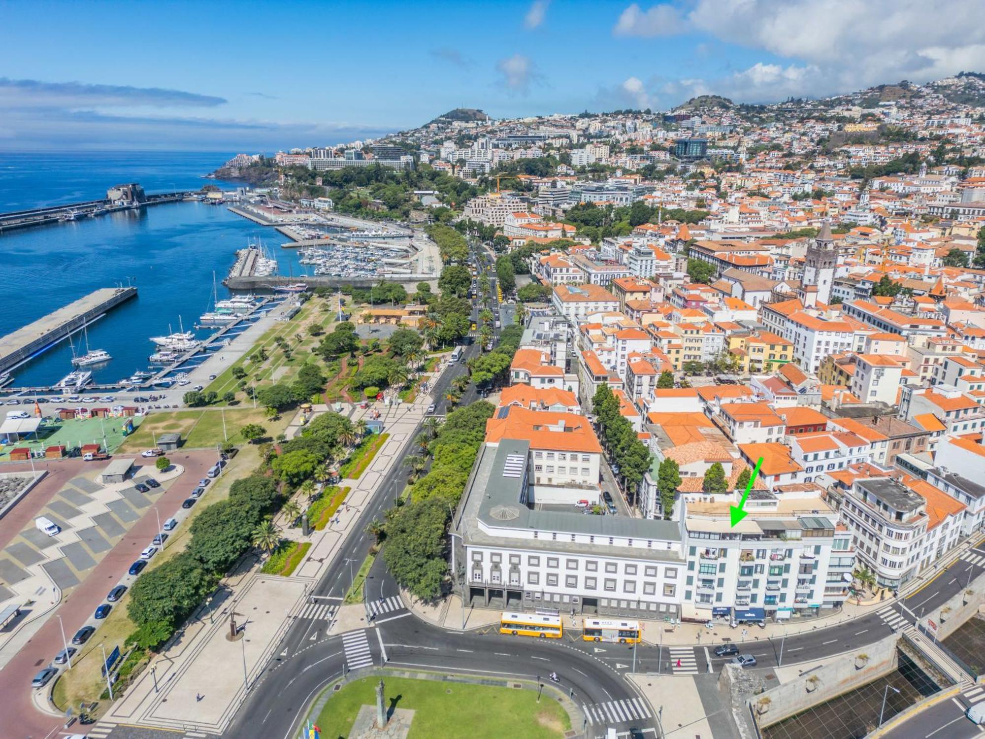 Super Central - Cork Funchal  Ngoại thất bức ảnh