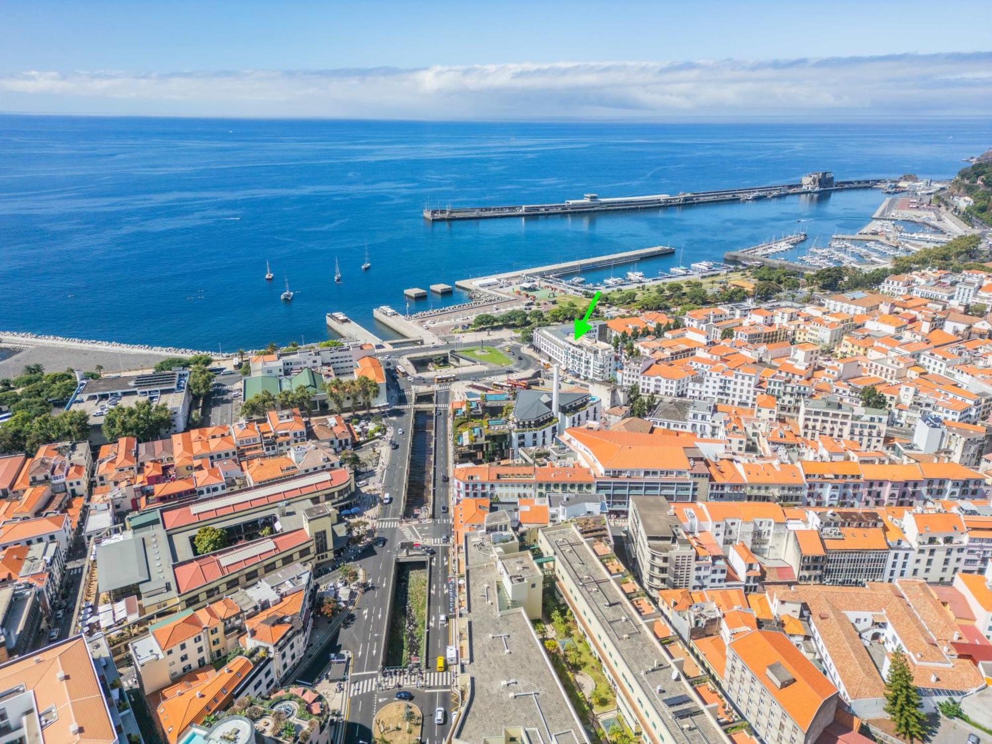 Super Central - Cork Funchal  Ngoại thất bức ảnh